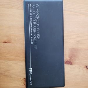 Glamorous blush, 10 color palette